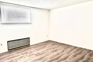 395 Revere Beach Pkwy, Revere, MA 02151 - Photo 5