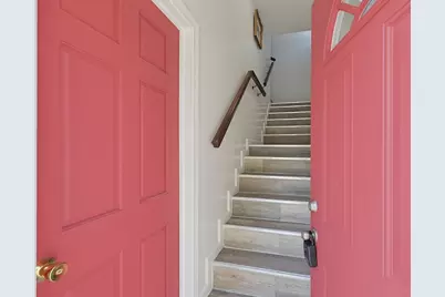 157 W Bacon St #1, Plainville, MA 02762 - Photo 3
