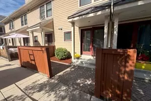 218 Humboldt Ave, Boston, MA 02121 - Photo 31