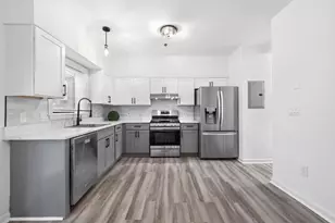 218 Humboldt Ave, Boston, MA 02121 - Photo 11