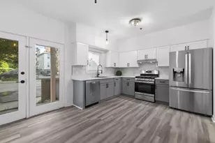218 Humboldt Ave, Boston, MA 02121 - Photo 9