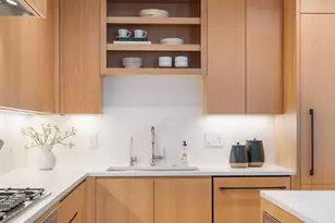 189 W Brookline St, Boston, MA 02118 - Photo 3