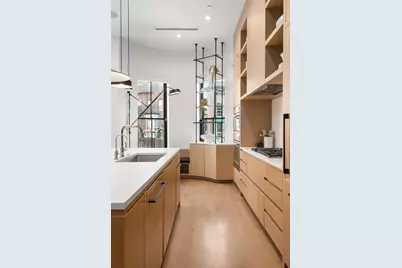 189 W Brookline St #PH, Boston, MA 02118 - Photo 5