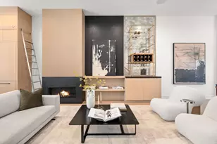 189 W Brookline St, Boston, MA 02118 - Photo 1
