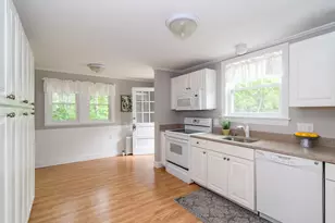 203 Bacon St, Natick, MA 01760 - Photo 11