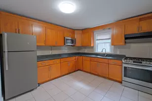12 Parmenter Pl, Quincy, MA 02169 - Photo 9