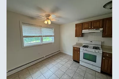 70 Edgelawn Ave #4, North Andover, MA 01845 - Photo 9