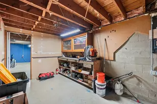 42 Lakeview Dr, West Brookfield, MA 01585 - Photo 27