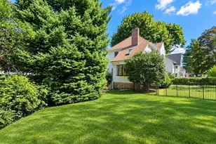 183 Lagrange St, Boston, MA 02132 - Photo 33