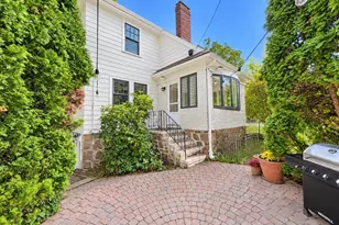 183 Lagrange St, Boston, MA 02132 - Photo 35
