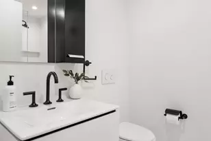 189 W Brookline St, Boston, MA 02118 - Photo 13