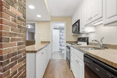 12 Auburn Street, Boston, MA 02129 - Photo 33