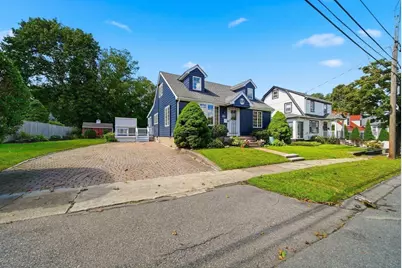 38 1/2 Abington Ave, Peabody, MA 01960 - Photo 9