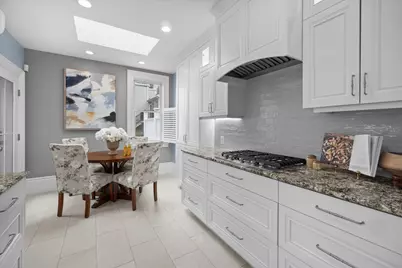 12 Auburn Street, Boston, MA 02129 - Photo 11