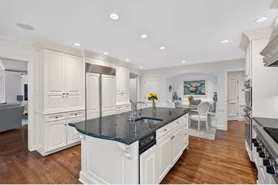 97 Arnold Road, Wellesley, MA 02481 - Photo 13