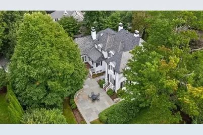97 Arnold Road, Wellesley, MA 02481 - Photo 3