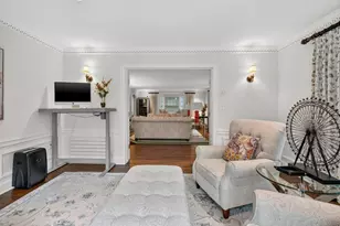 97 Arnold Rd, Wellesley, MA 02481 - Photo 9