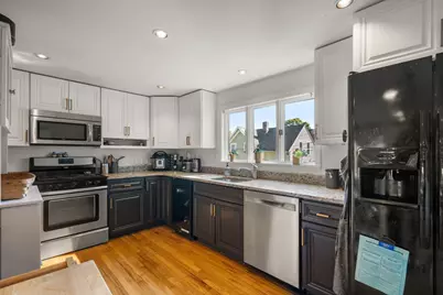 88 Hancock St #88, Stoneham, MA 02180 - Photo 7