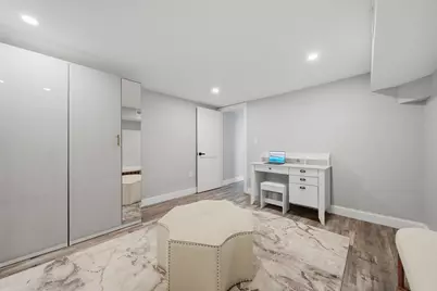 107 New York St, Lowell, MA 01854 - Photo 31
