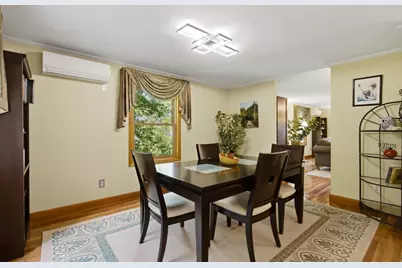 7 Gambier Street, Newton, MA 02466 - Photo 9