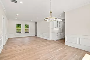 2 Berthold St, Saugus, MA 01906 - Photo 11