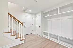 2 Berthold St, Saugus, MA 01906 - Photo 33