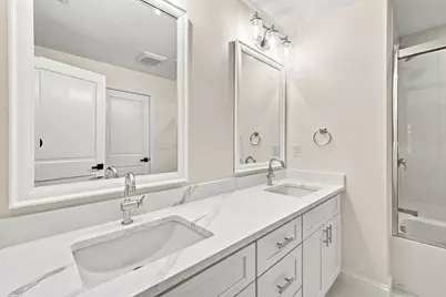 2 Berthold St, Saugus, MA 01906 - Photo 31