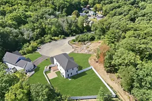 2 Berthold St, Saugus, MA 01906 - Photo 35