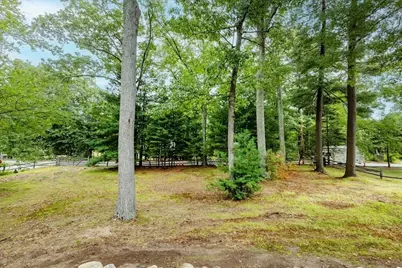 39 Birch St, Tewksbury, MA 01876 - Photo 41