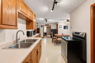 138 Fremont St, Taunton, MA 02780 - Photo 15