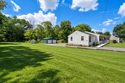 138 Fremont St, Taunton, MA 02780 - Photo 19