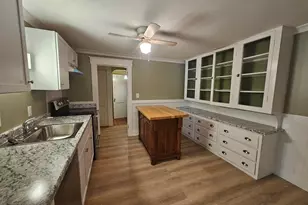 592 Union Ave, Framingham, MA 01702 - Photo 11