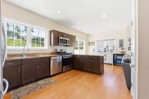 29 Tea Party Dr, Uxbridge, MA 01569 - Photo 15