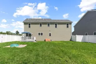 29 Tea Party Dr, Uxbridge, MA 01569 - Photo 9