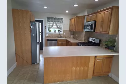 120 Woodrow Ave, Boston, MA 02124 - Photo 7