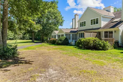 7 Par Three Ct, Mashpee, MA 02649 - Photo 19