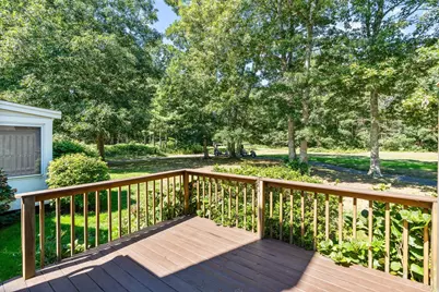 7 Par Three Ct, Mashpee, MA 02649 - Photo 17