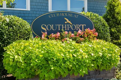 7 Par Three Ct, Mashpee, MA 02649 - Photo 33
