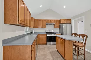 3 Greenside Ln, Worcester, MA 01609 - Photo 7