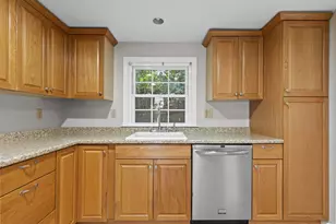 64 Alden St, Plymouth, MA 02360 - Photo 17