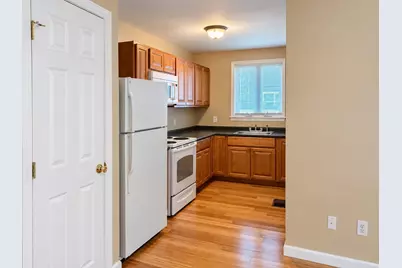 186 Hood #1E, Fall River, MA 02720 - Photo 13
