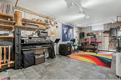 11 Greybert Ln, Worcester, MA 01602 - Photo 35