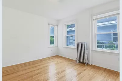 13 Campbell Ave, Leominster, MA 01453 - Photo 9