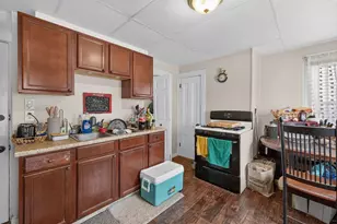 162 Ogrady St, Fall River, MA 02720 - Photo 9