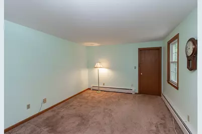 16 Crabapple Ln, Chelmsford, MA 01824 - Photo 9