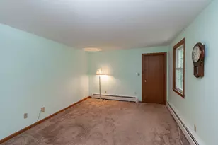 16 Crabapple Ln, Chelmsford, MA 01824 - Photo 9