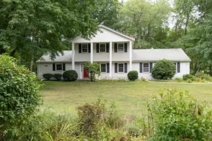 16 Crabapple Ln, Chelmsford, MA 01824 - Photo 1