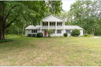 16 Crabapple Ln, Chelmsford, MA 01824 - Photo 1