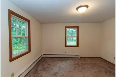 16 Crabapple Ln, Chelmsford, MA 01824 - Photo 7