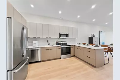 123 Essex #303, Lawrence, MA 01840 - Photo 3